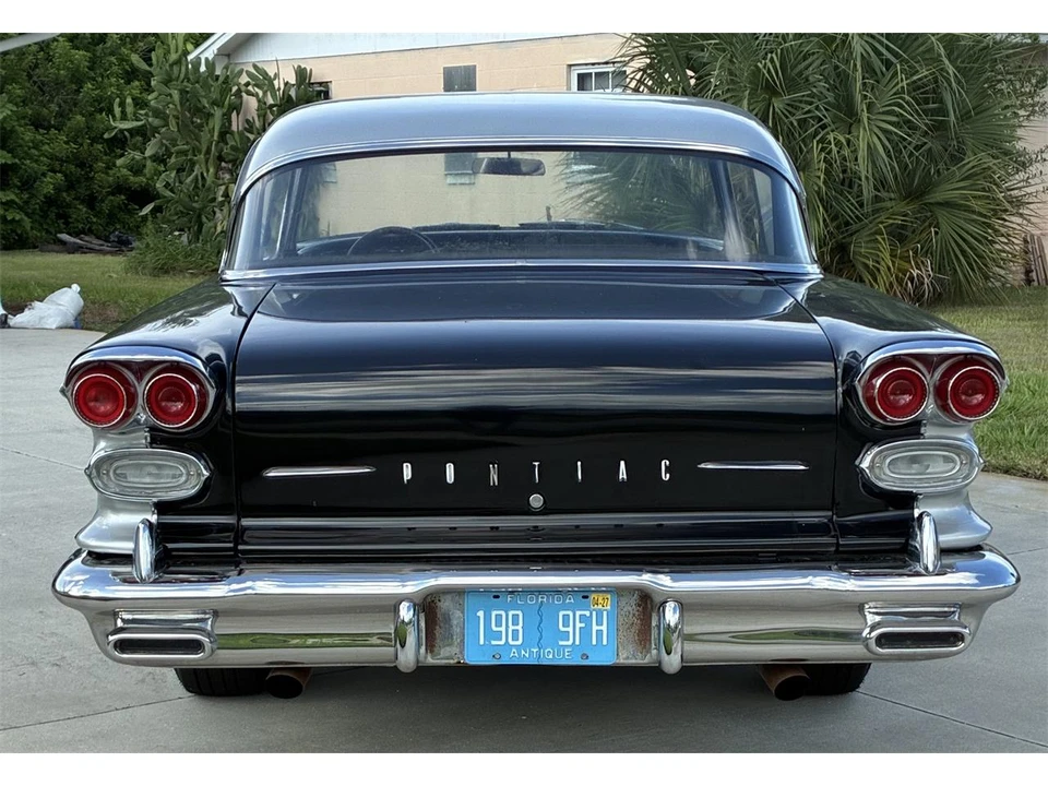 1958 Pontiac Chieftain - Image 5 of 12