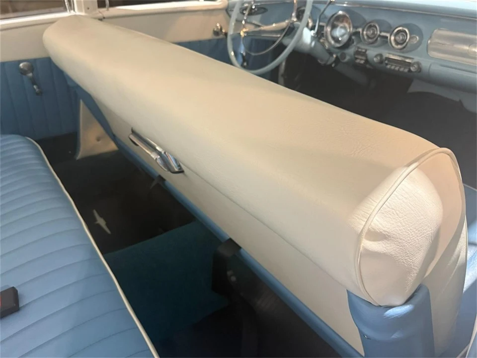 1958 Pontiac Chieftain - Image 17 of 31