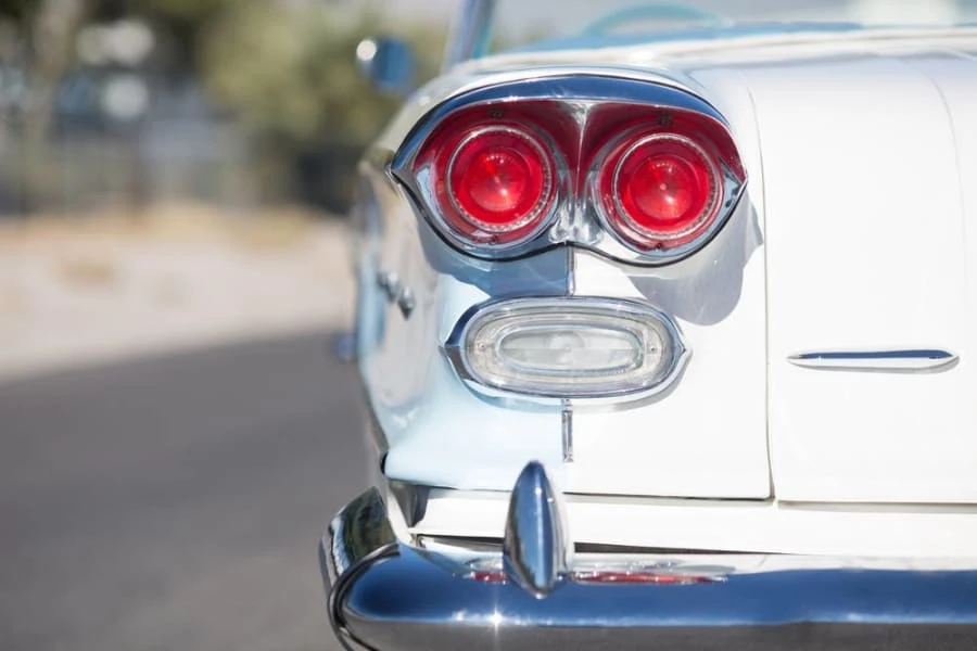 1958 Pontiac Chieftain - Image 9 of 10