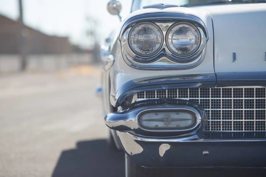 1958 Pontiac Chieftain - Image 10 of 10