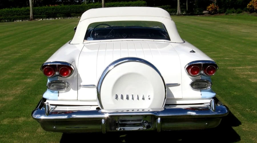 1958 Pontiac Chieftain - Image 4 of 10