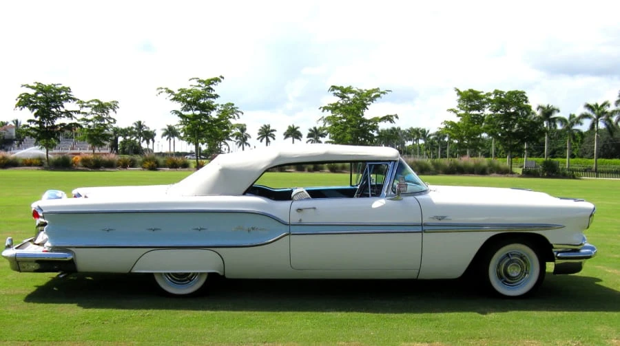 1958 Pontiac Chieftain - Image 10 of 10