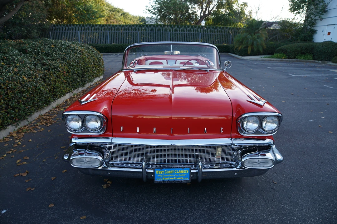 1958 Pontiac Chieftain - Image 7 of 31