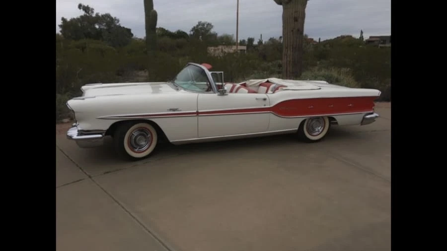 1958 Pontiac Chieftain - Image 2 of 8