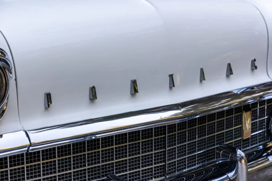 1958 Pontiac Chieftain - Image 18 of 31