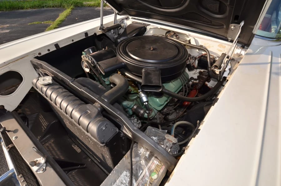 1958 Pontiac Chieftain - Image 6 of 11