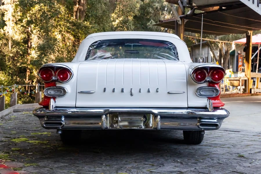 1958 Pontiac Chieftain - Image 5 of 31