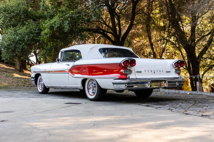 1958 Pontiac Chieftain - Image 16 of 31