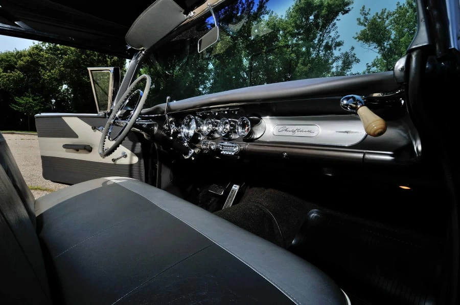 1958 Pontiac Chieftain - Image 5 of 12