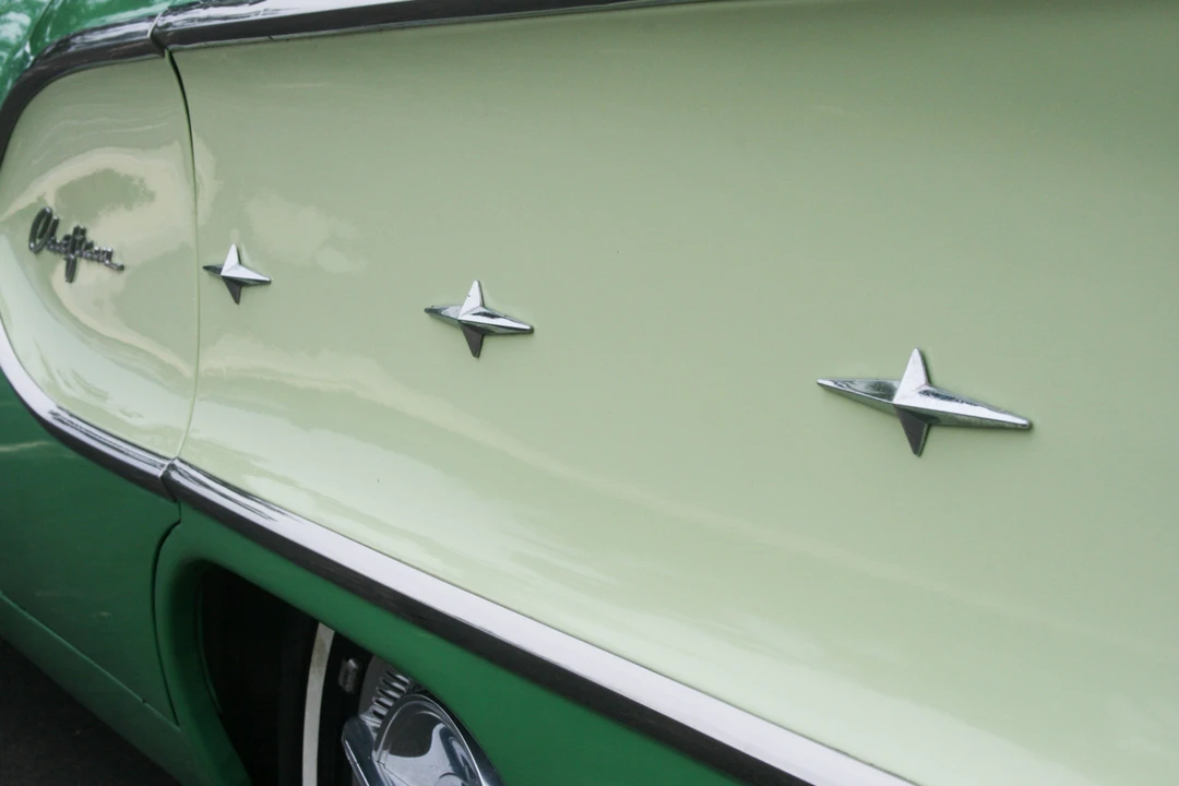 1958 Pontiac Chieftain - Image 26 of 31