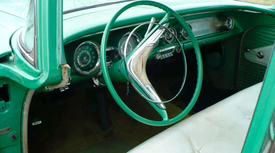 1958 Pontiac Chieftain - Image 2 of 4