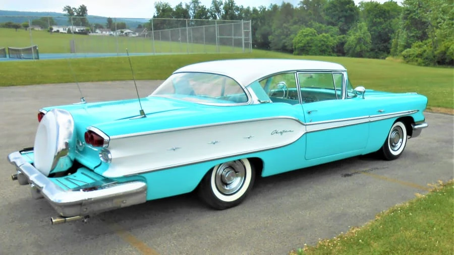 1958 Pontiac Chieftain - Image 13 of 27