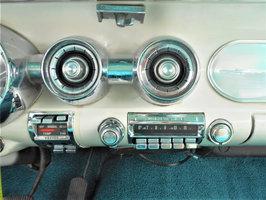 1958 Pontiac Chieftain - Image 23 of 27