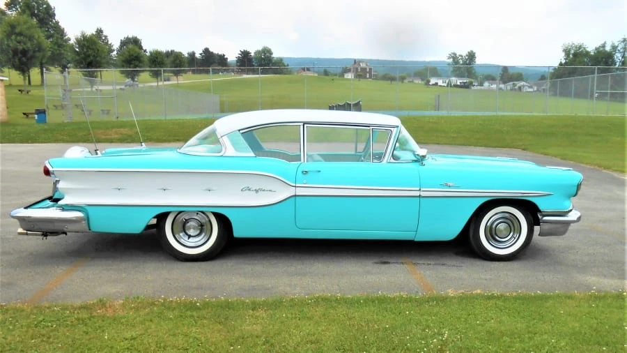 1958 Pontiac Chieftain - Image 15 of 27