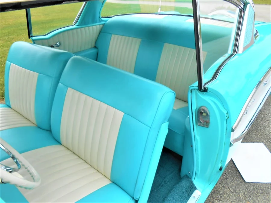 1958 Pontiac Chieftain - Image 20 of 27