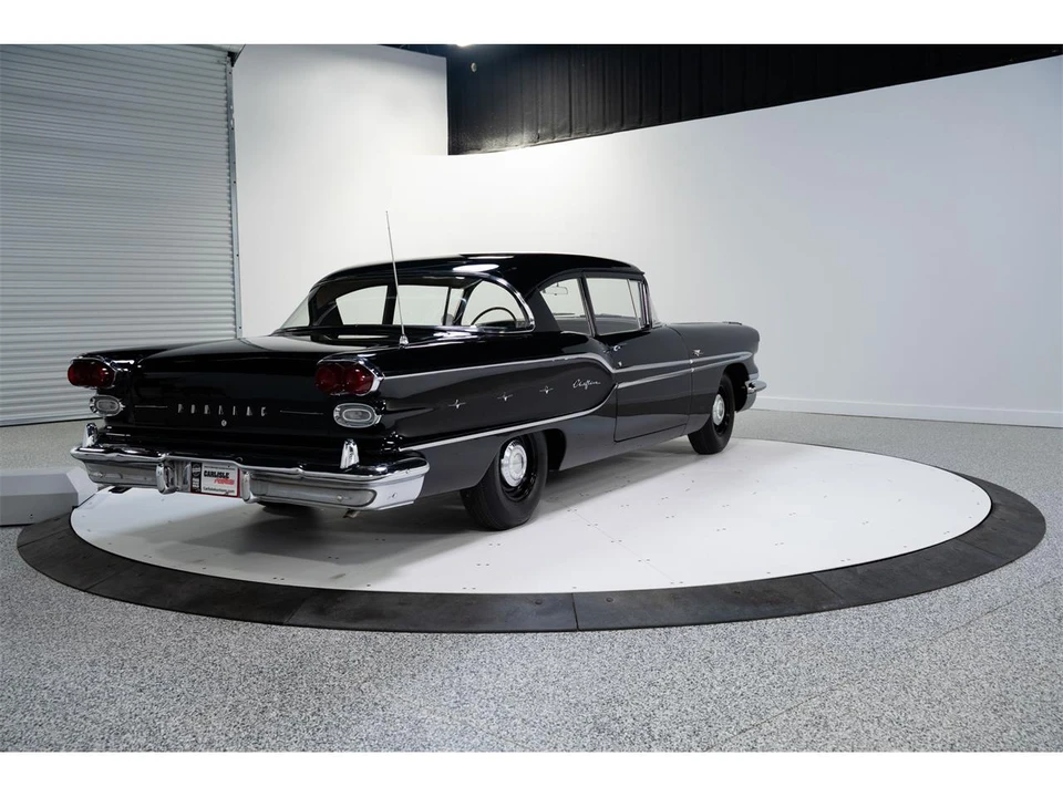 1958 Pontiac Chieftain - Image 7 of 31