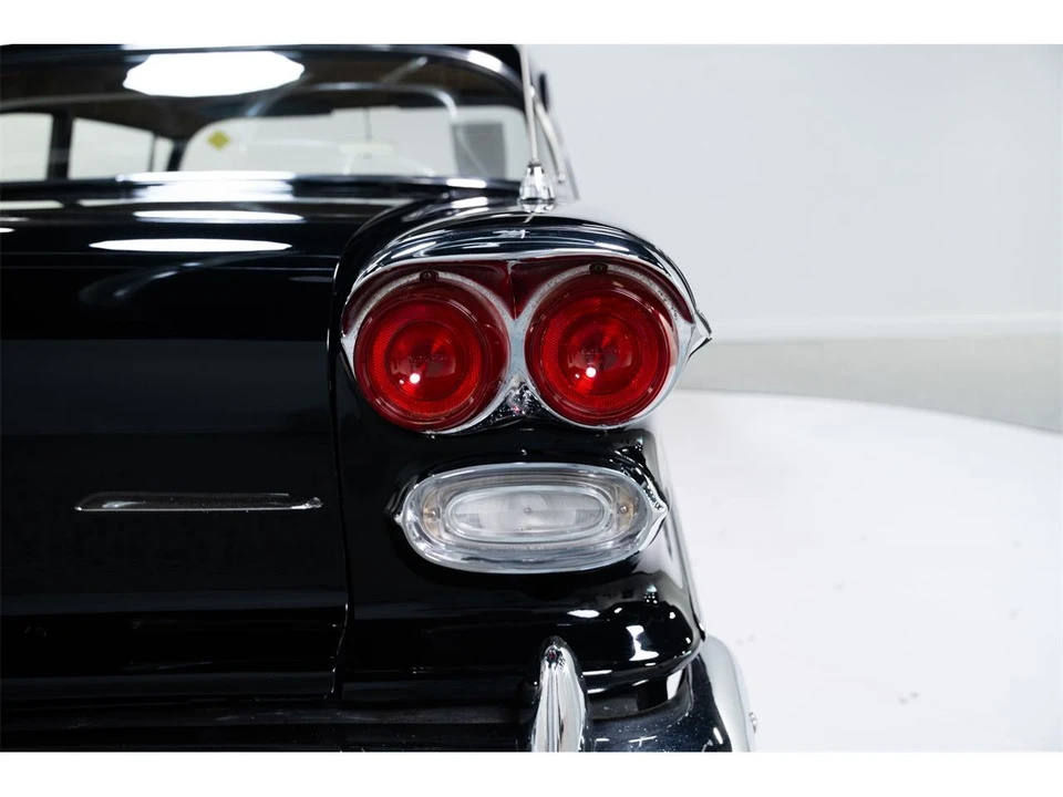1958 Pontiac Chieftain - Image 27 of 31