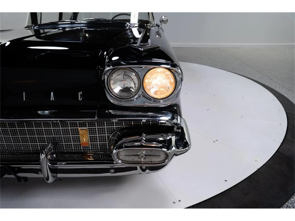 1958 Pontiac Chieftain - Image 15 of 31