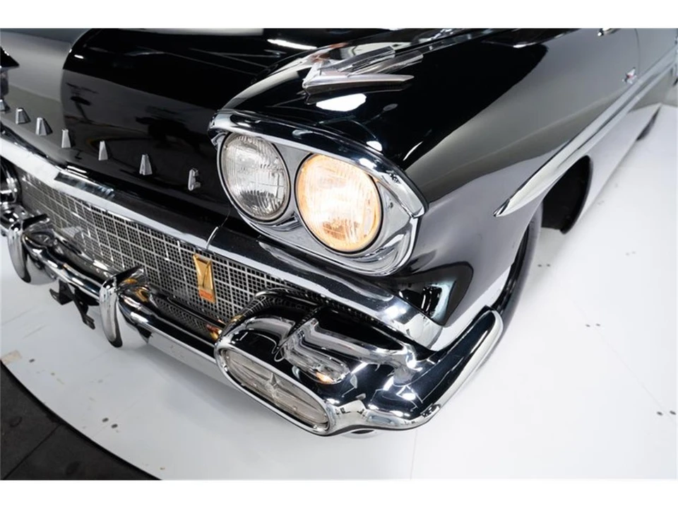 1958 Pontiac Chieftain - Image 14 of 31