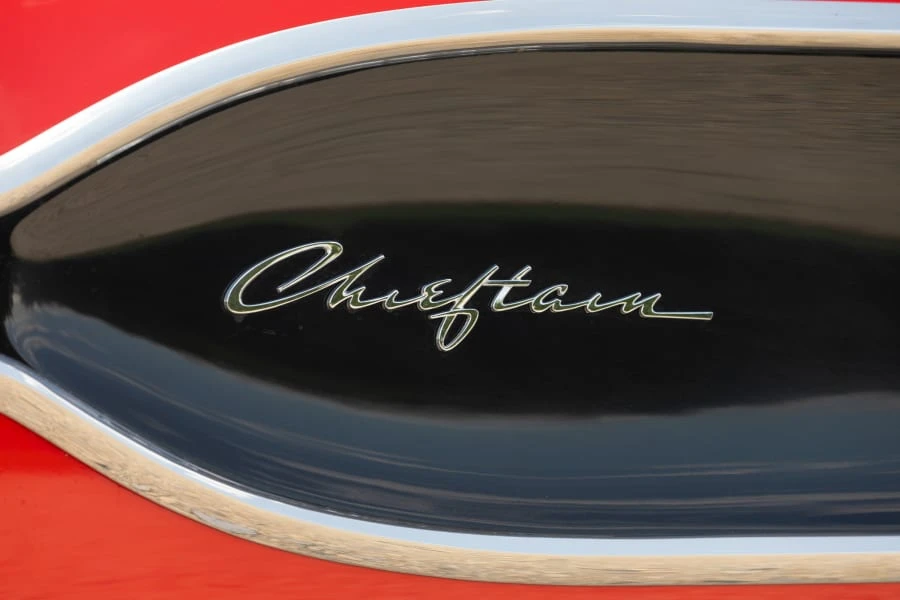 1958 Pontiac Chieftain - Image 6 of 31