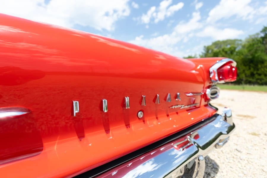 1958 Pontiac Chieftain - Image 25 of 31