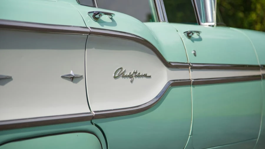 1958 Pontiac Chieftain - Image 9 of 12
