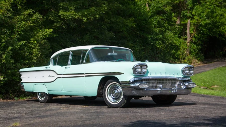 1958 Pontiac Chieftain - Image 12 of 12
