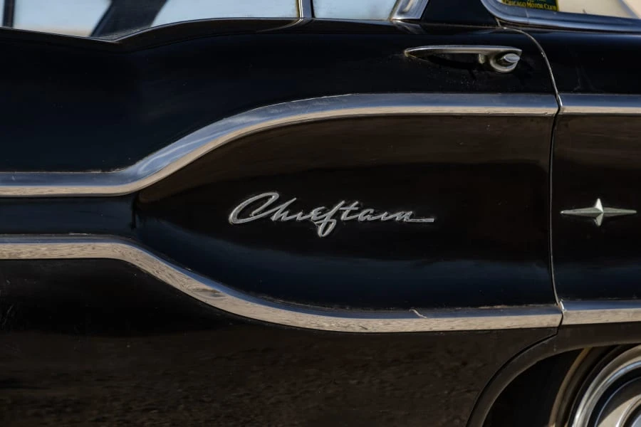 1958 Pontiac Chieftain - Image 9 of 31
