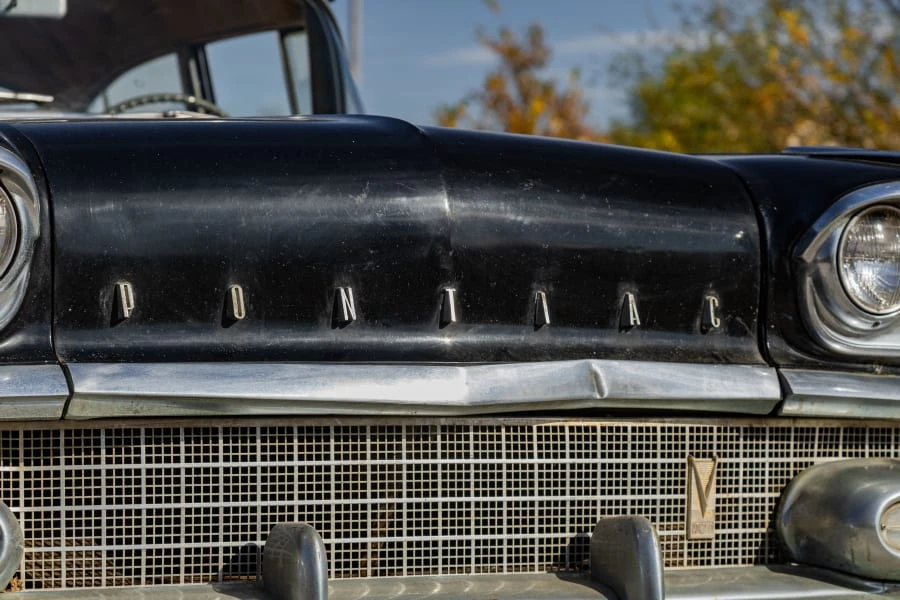 1958 Pontiac Chieftain - Image 12 of 31
