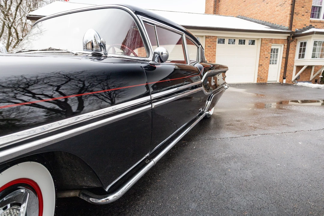 1958 Pontiac Chieftain - Image 18 of 31
