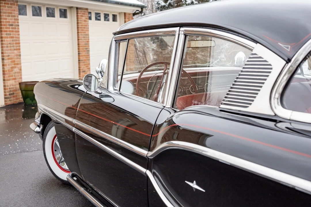 1958 Pontiac Chieftain - Image 24 of 31