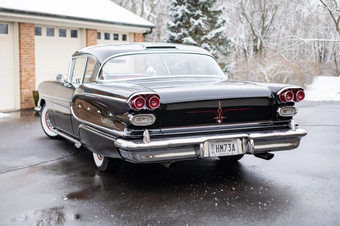 1958 Pontiac Chieftain - Image 8 of 31