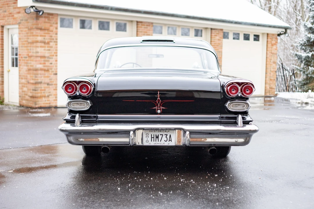 1958 Pontiac Chieftain - Image 7 of 31