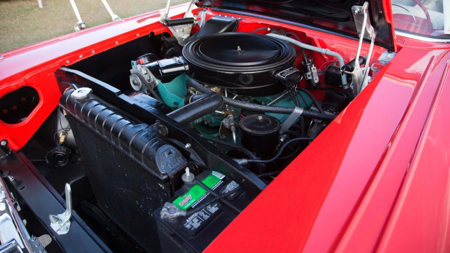 1958 Pontiac - Image 6 of 9