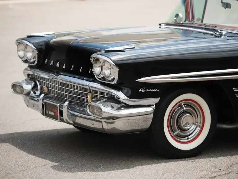 1958 Pontiac Parisienne - Image 11 of 31