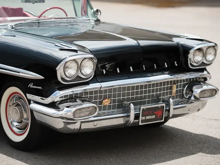1958 Pontiac Parisienne - Image 19 of 31