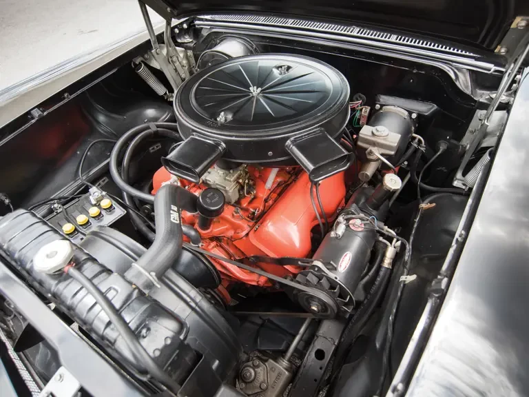 1958 Pontiac Parisienne - Image 4 of 31