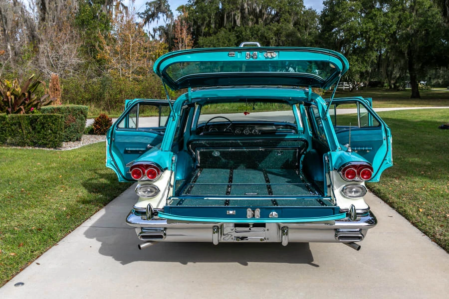 1958 Pontiac Star Chief - Image 29 of 31