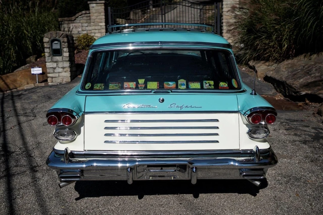 1958 Pontiac Star Chief - Image 24 of 31