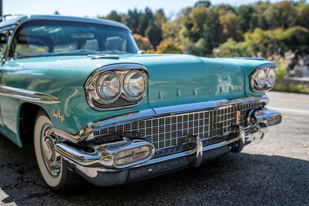 1958 Pontiac Star Chief - Image 15 of 31