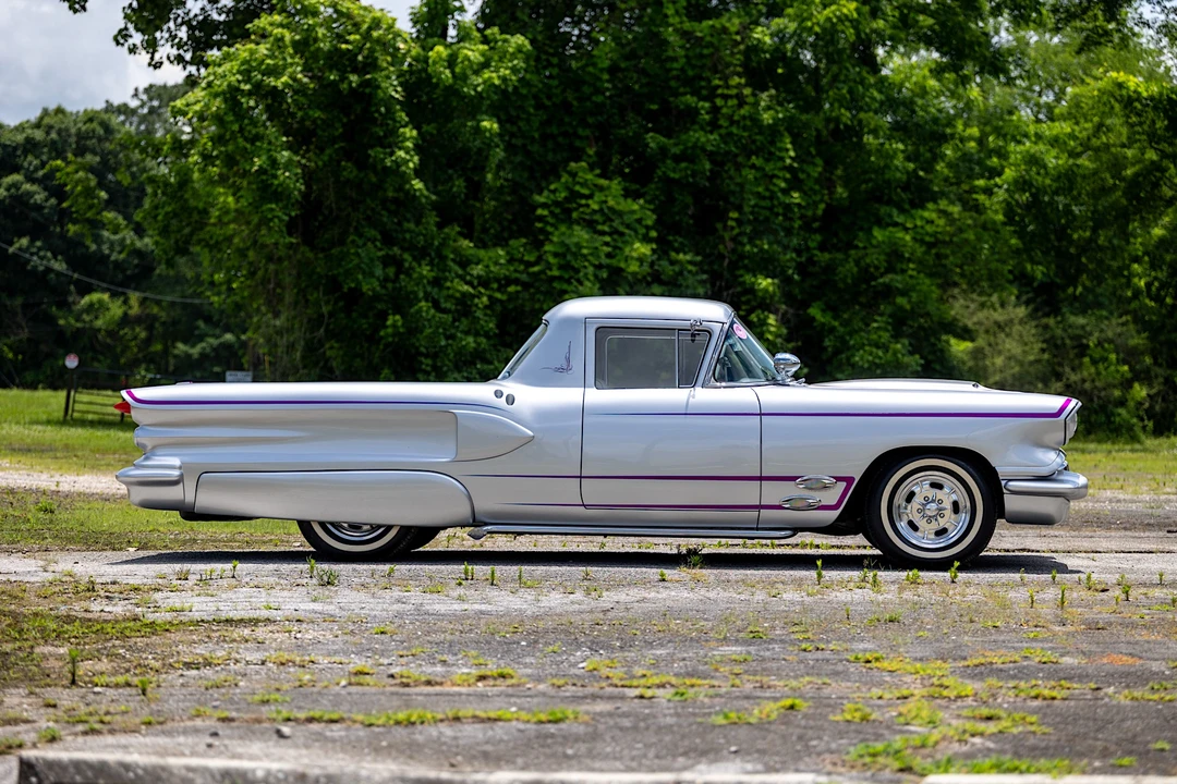 1958 Pontiac Star Chief - Image 9 of 31