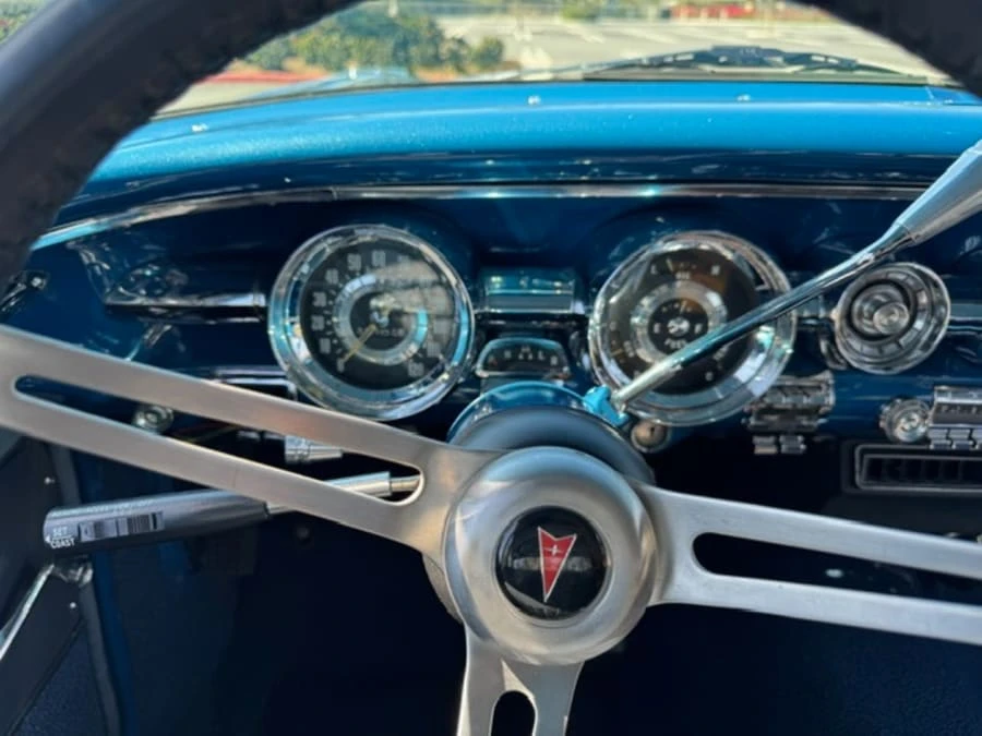 1958 Pontiac Star Chief - Image 28 of 31