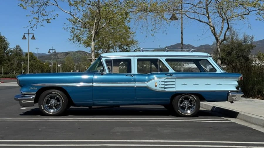 1958 Pontiac Star Chief - Image 5 of 31
