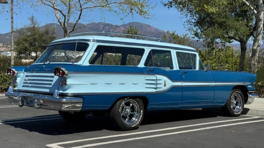 1958 Pontiac Star Chief - Image 3 of 31