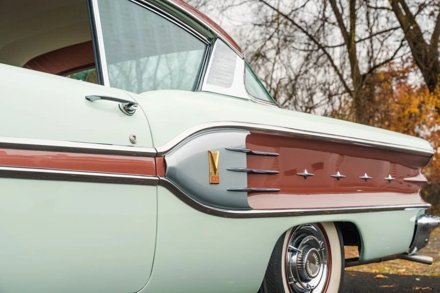 1958 Pontiac Star Chief - Image 19 of 31