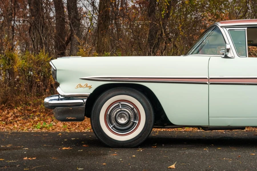 1958 Pontiac Star Chief - Image 9 of 31