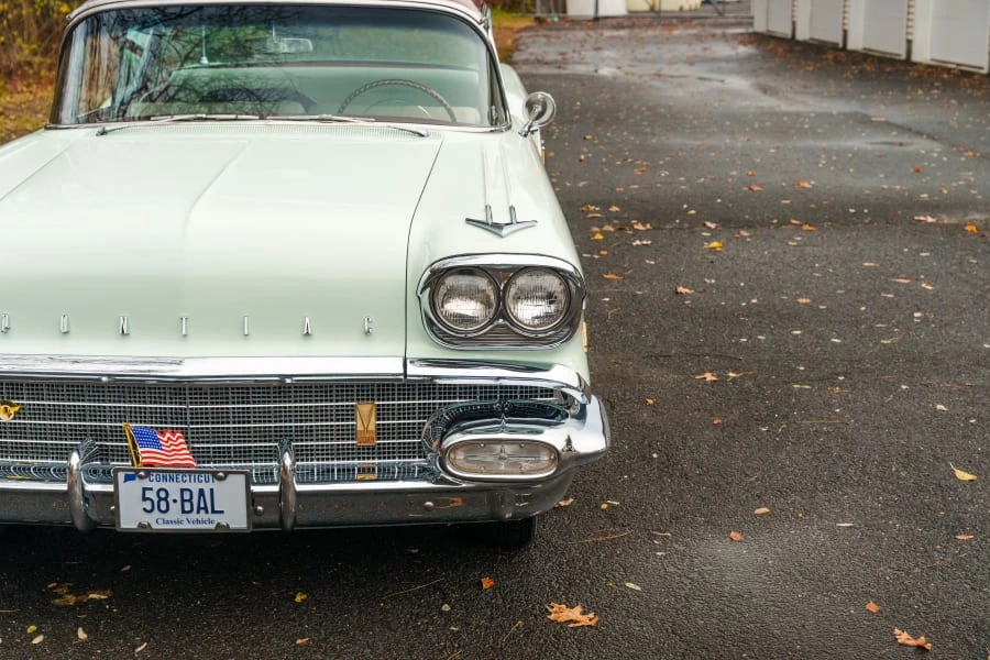 1958 Pontiac Star Chief - Image 12 of 31