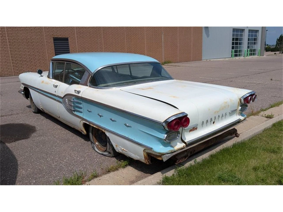 1958 Pontiac Star Chief - Image 4 of 7