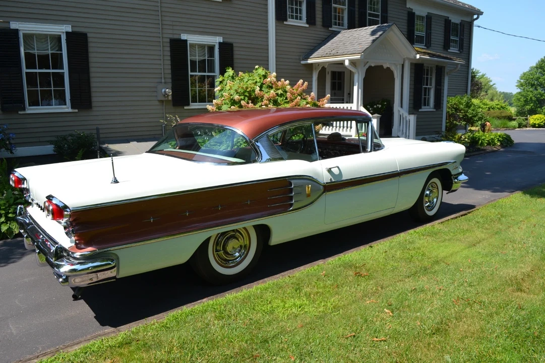 1958 Pontiac Star Chief - Image 4 of 21