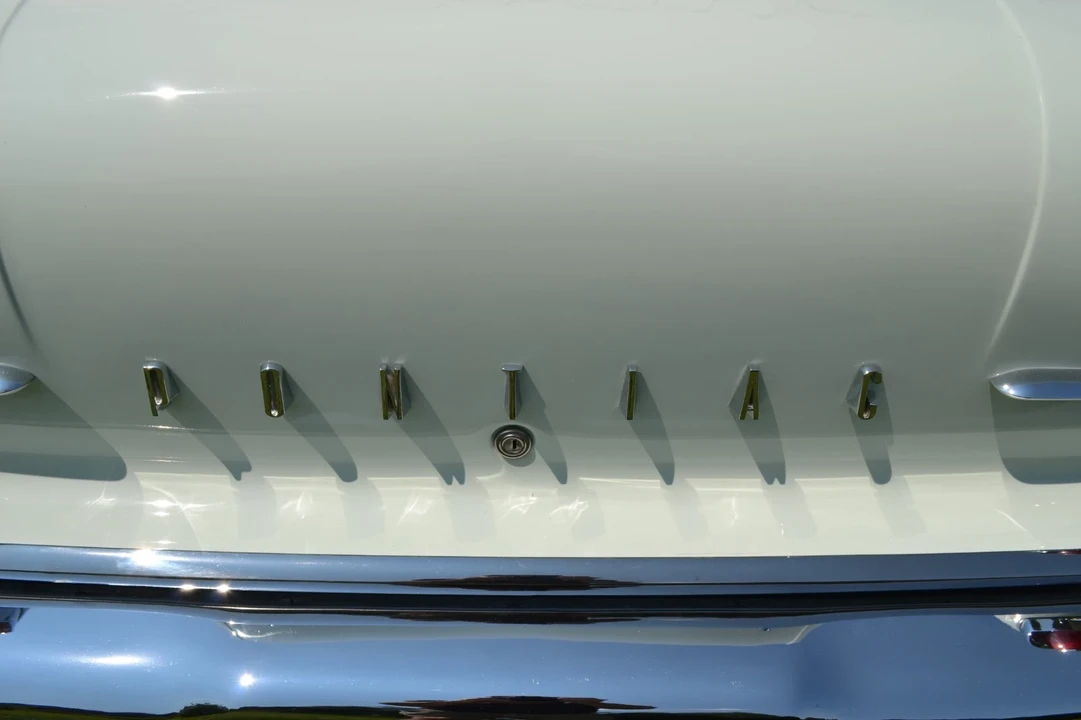 1958 Pontiac Star Chief - Image 14 of 21